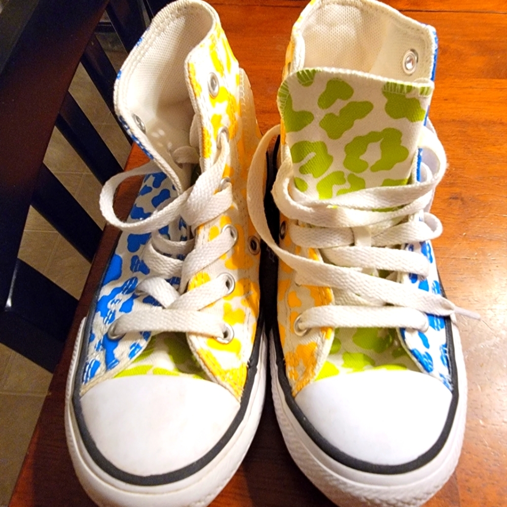 Girls Converse High Top Leopard Print sz 12